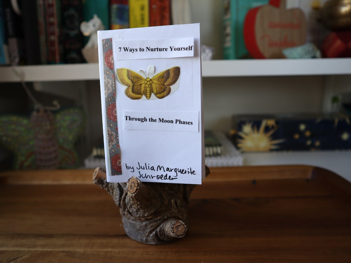 7 Ways to Nurture Yourself Through the Moon&nbsp;Phases